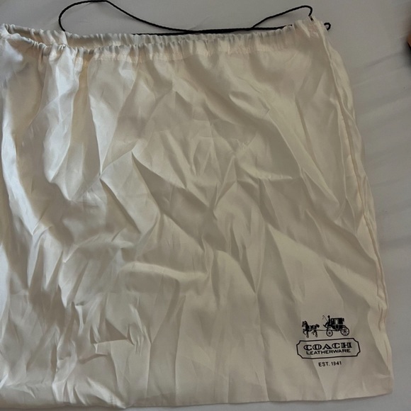 Coach Bag - Picture 8 of 9